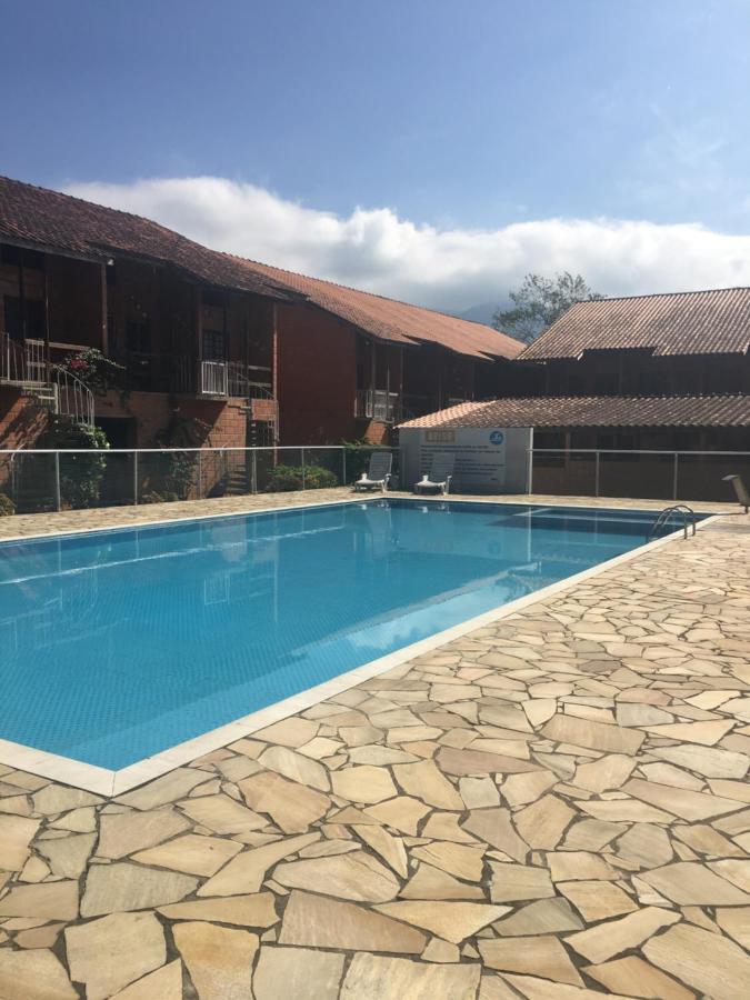 Apartamento Maranduba Ville I Убатуба Екстериор снимка
