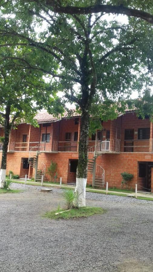 Apartamento Maranduba Ville I Убатуба Екстериор снимка